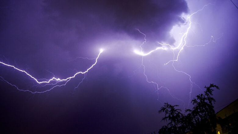 दाङमा नाचगान गरिरहेका बेला चट्याङ लागेर २ जनाको मृत्यु, १३ जना घाइते