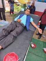 अखिलले गर्याे रक्तदान कार्यक्रम