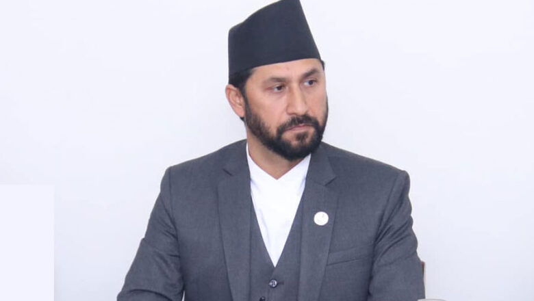 रवि लामिछानेले पुनः लिए नेपाली नागरिकता