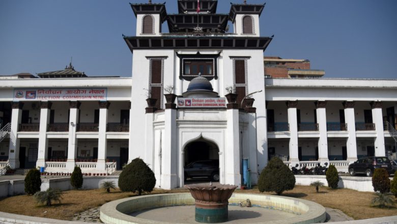 उपनिर्वाचनमा महिलालाई प्राथमिकता दिन आयोगको निर्देशन