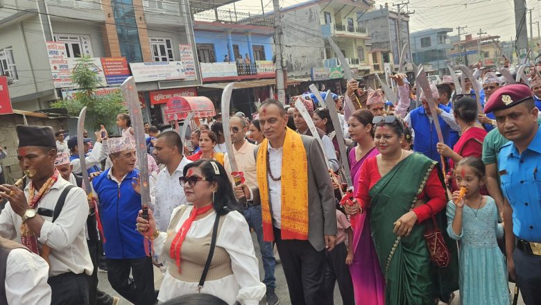 नवदुर्गा मन्दिर बुटवलमा खुडासहित सांसद घिमिरे र नगर प्रमुख पाण्डेय