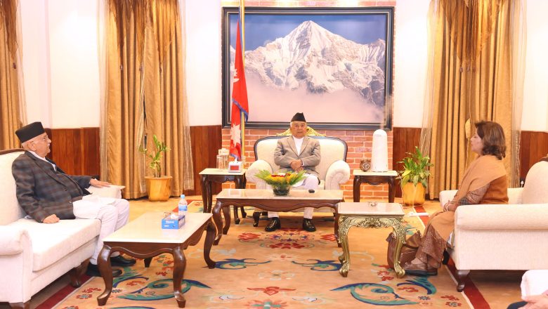 प्रधानमन्त्रीको चीन भ्रमणबारे राष्ट्रपतिलाई जानकारी दिईयो