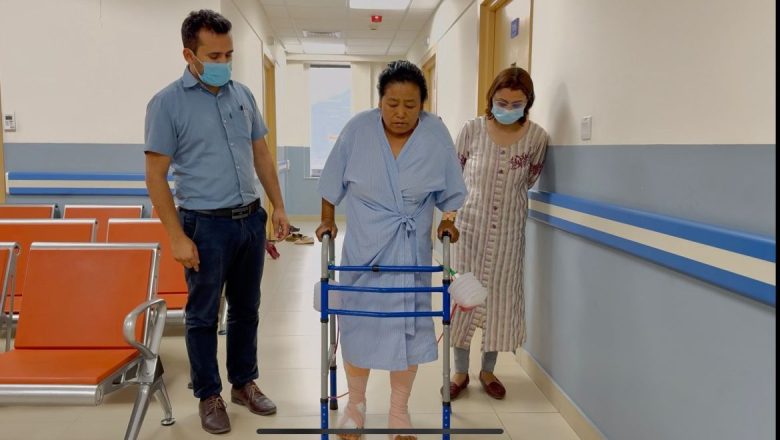 बुटवल हस्पिटलमा एकैपटक दुवै घुंडाको सफल प्रत्यारोपण