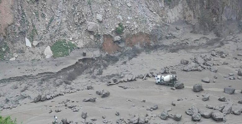 रसुवा बाढीमा परी ज्यान गुमाउनेको सङ्ख्या ११ पुग्यो