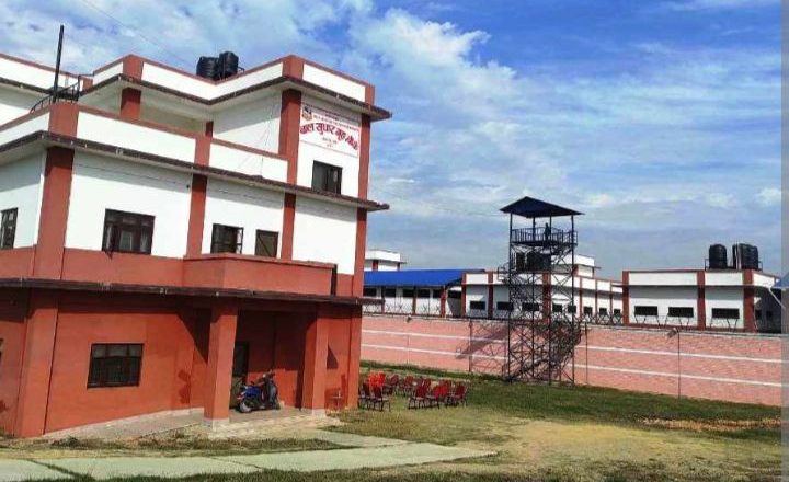 बालसुधार गृहबाट भागेका बालबन्दीले कैदी भगाउन खोज्दा ५ जनाको ज्यान गयो