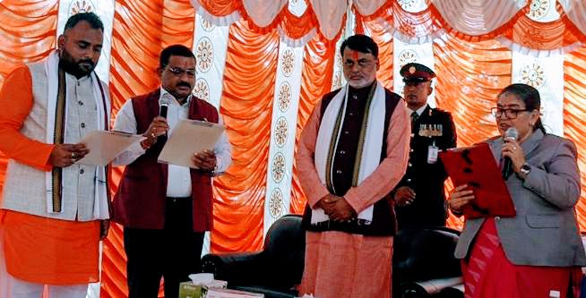 मधेस प्रदेशमा मुख्यमन्त्रीपछि २ मन्त्रीले लिए पद तथा गोपनीयताको शपथ