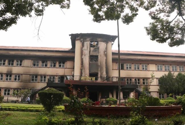 मधेस प्रदेश : मुख्यमन्त्री नियुक्ति प्रक्रियाविरुद्धको रिट सर्वोच्चमा दर्ता, कात्तिक २६ गते पेसी