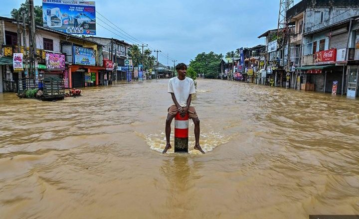 बाढीपहिरोबाट प्रभावितका लागि नेपालले श्रीलंकालाई दियो दुई लाख डलर सहयोग