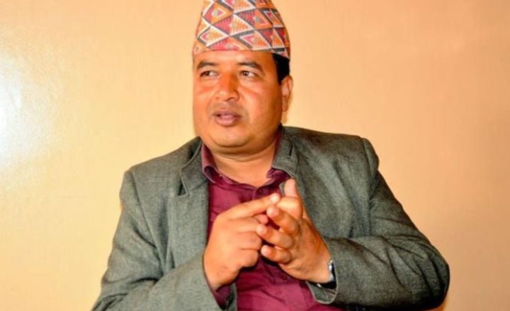 नगरपालिका फेर्न नसक्नेले अब देश फेर्छ भन्ने भ्रम पनि सकिन्छ: बालेन-रवि एकता बारे महेश बस्नेतको टिप्पणी