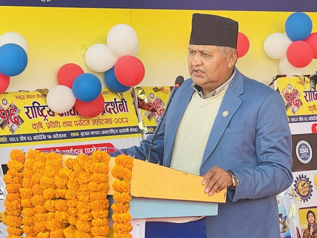 औद्योगिक प्रदर्शनीको समापन, लक्ष्य अनुसारको अवलोकन र कारोबार, लगानीको वातावरणबिना समृद्धि सम्भव छैनः मुख्यमन्त्री आचार्य