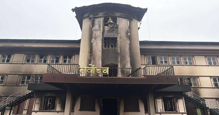 प्रतिनिधिसभा विघटनविरूद्धको रिट फागुन २२ गतेलाई साधारण तारेख