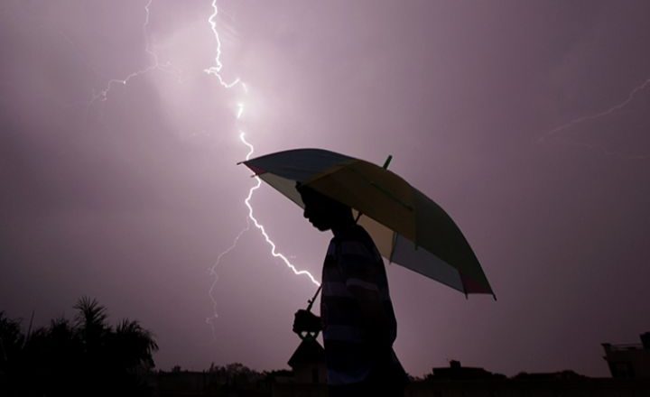 लुम्बिनी,सुदूरपश्चिम र कर्णालीमा मेघगर्जन र चट्याङसहित वर्षा