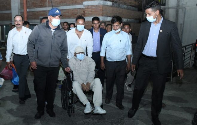 एमाले अध्यक्ष केपी शर्मा ओली अस्पतालबाट डिस्चार्ज