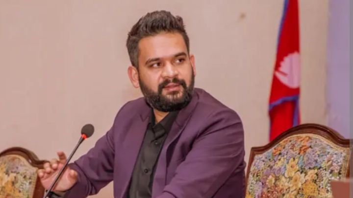 अतिक्रमित सुकुम्बासी बस्ती हटाउन सुरक्षा प्रमुखलाई प्रधानमन्त्रीको निर्देशन