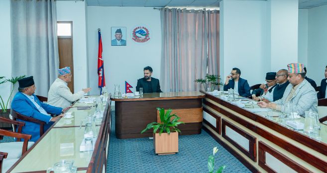 प्रधानमन्त्री समक्ष मुख्यमन्त्रीहरुको गुनासो : कर्मचारी अभावदेखि असहयोगसम्म