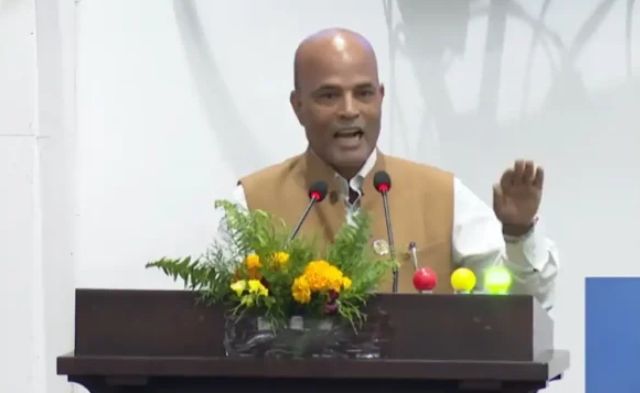 सरकारप्रति आफ्नै संसद डा. अमरेश कुमार सिंहको असन्तुष्टि