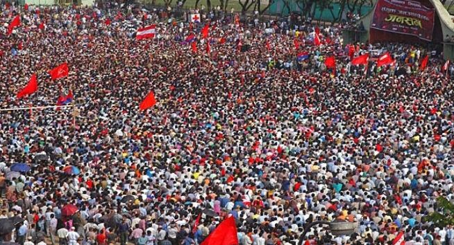 आज १९औँ गणतन्त्र दिवस मनाइँदै, प्रधानमन्त्रीबाट सम्बोधन नहुने