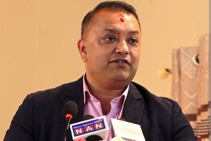 सबै ज्ञान सरकारसँग मात्रै छ भन्ने सोच राम्रो होइन- गगन थापा