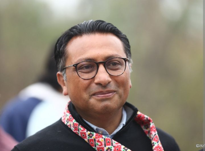 कार्यवाहक प्रधानमन्त्रीको जिम्मेवारी अर्थमन्त्री डा. स्वर्णिम वाग्लेलाई