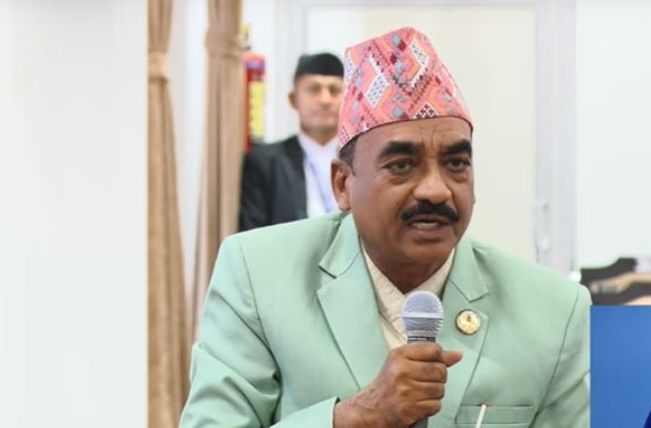 आइतबारको बिदा हटाउन प्रस्ताव