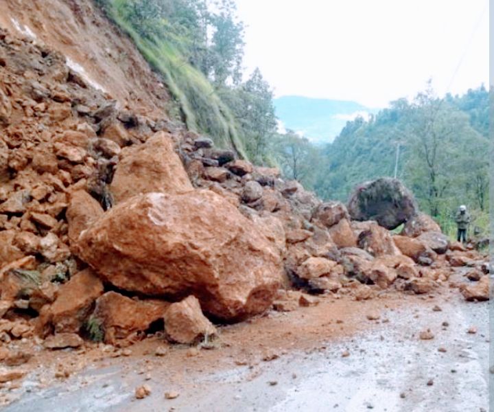 निरन्तर वर्षा: लुम्बिनी प्रदेशका सडकको के कस्तो छ अवस्था?