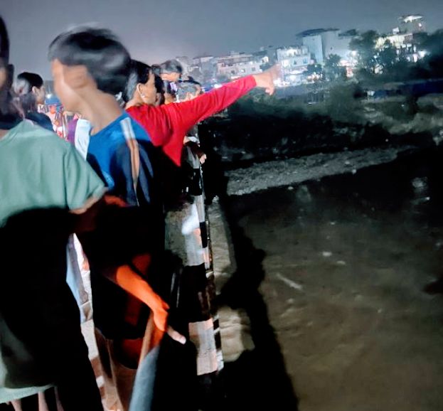 बुटवल–११ बुद्धनगर तिनाउ पुलबाट हाम फालेका पुरुष बेपत्ता