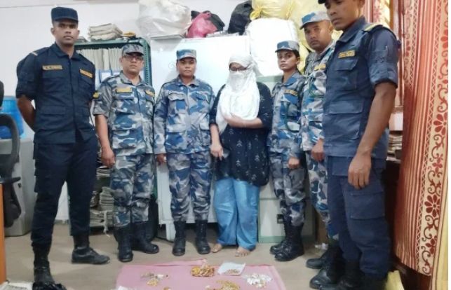 भैरहवा सीमा नाकामा २ करोड ५१ लाखको गरगहना बरामद, एक महिला पक्राउ