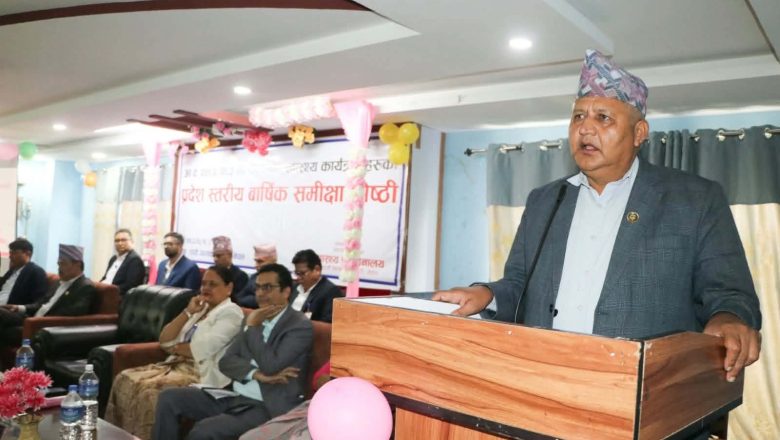 अस्पतालभित्र हुने चुहावट नियन्त्रणमा ध्यान दिनुस: मुख्यमन्त्री आचार्य