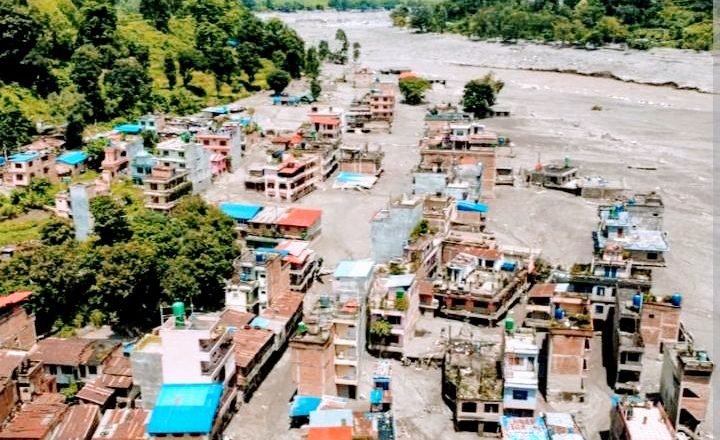 बाढीपछिको त्यो यात्रा : मनमा उठेका पीडा,प्रश्न र समाधान